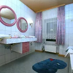 Maly 4*