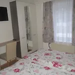 Πανσιόν Maly 4*